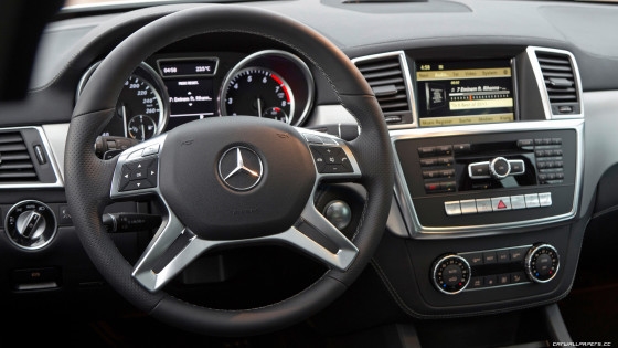 Приборная панель Mercedes Вenz ML 350